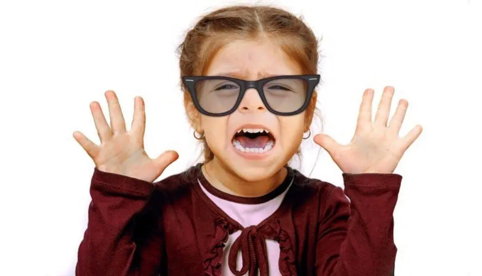 Tired of Wearing Glasses? Here are 6 Things You Can Do 1 Tired of Wearing Glasses? Here are 6 Things You Can Do