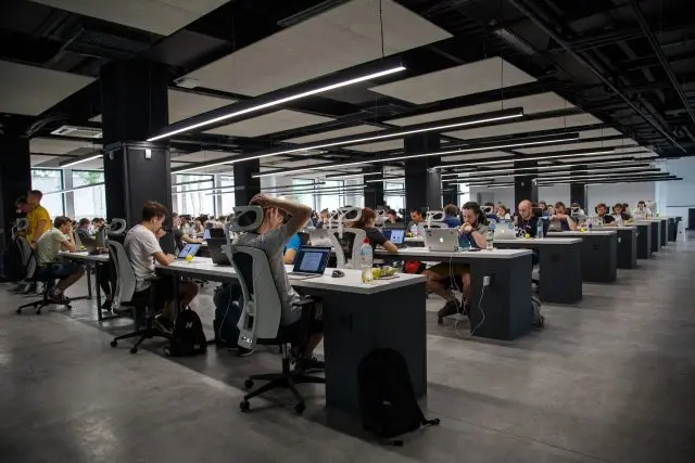 6 Reasons Why You Should Offer Employees a Group Benefits Plan 1 6 Reasons Why You Should Offer Employees a Group Benefits Plan