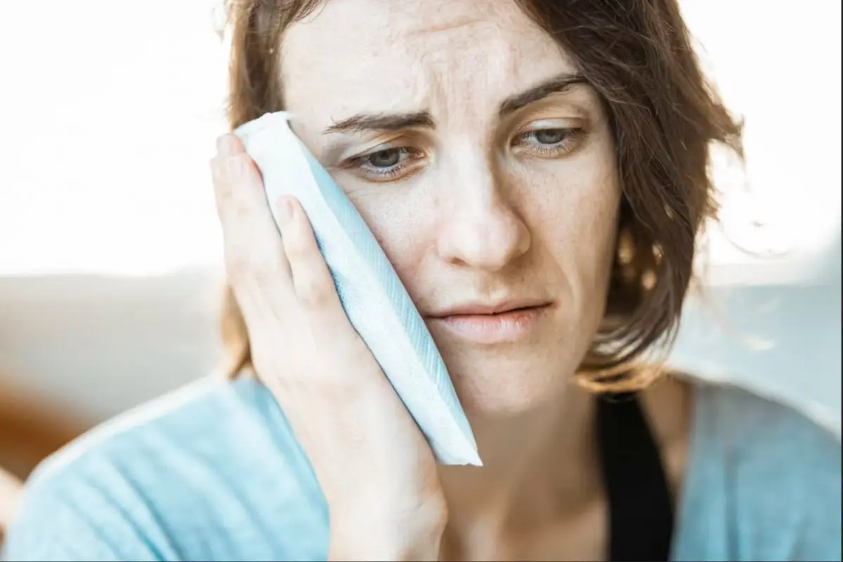 What You Need to Know About Aging and Dental Health 1 Know About Aging and Dental Health scaled