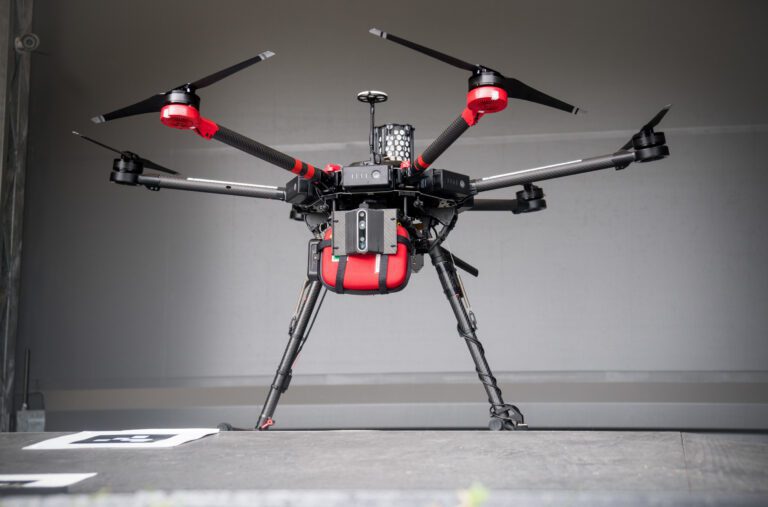 Autonomous Drone Helps Save the Life of a Cardiac Arrest Patient
