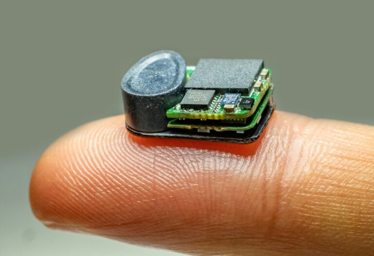 Feinstein Institutes Bioelectronic Medicine Scientists Develop First-of-its-Kind Wireless Neuromodulation Device for Research