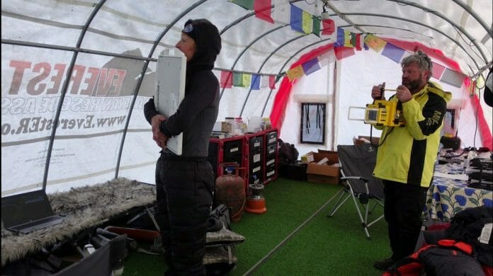 MinXray Sets Up Base Camp at Mount Everest