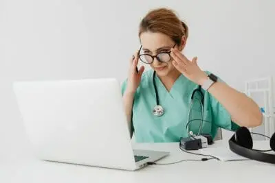 How to Bridge the Gap Between Health Centers and Insurance Providers for Hassle Free and Quick Claim Settlements
