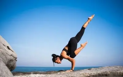 How to Stay Healthy While Travelling
