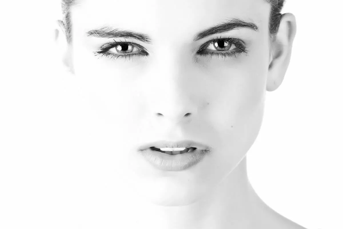 One-Stitch Facelift: The Future of Non-surgical Facial Rejuvenation 1 One-Stitch Facelift