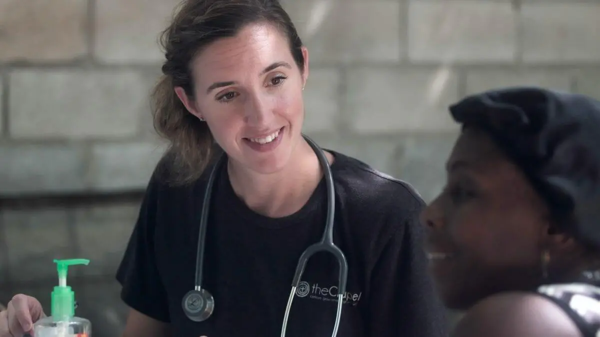 How Can Family Nurse Practitioners Advance in Their Careers? 1 Can Family Nurse Practitioners