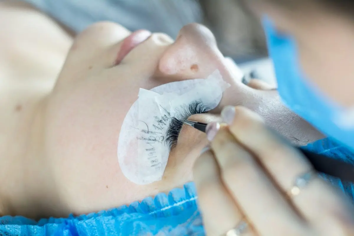 VeraClinic: Pioneering Personal Transformation Through Hair Transplantation and Cosmetic Surgery in Turkey 1 Vera Clinic