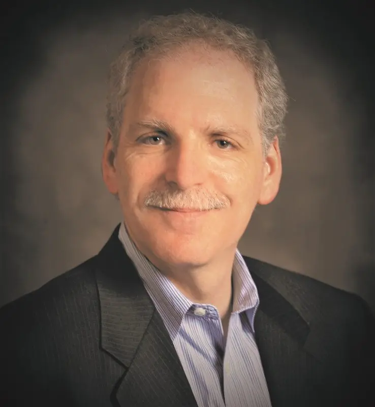 The Crossroads of a Revolution: Medical Device Design Meets Disruption | By Steve Levine, Senior Director, Virtual Human Modeling, Dassault Systèmes 1 Medical Device Design