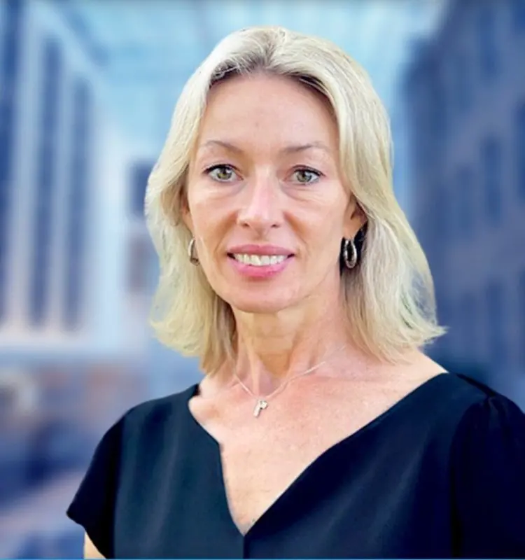 Dr Julia Wright